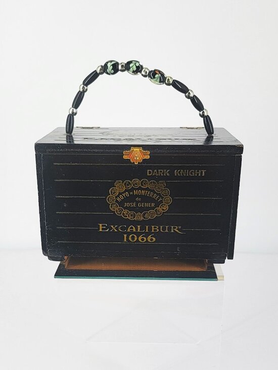 Handmade Handbags - Hoyo deMonterrey de Jose Gener Excalibur 1066 Dark Knight Wood Cigar Box Purse